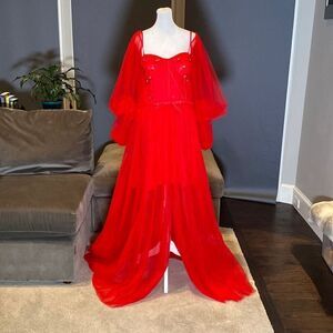 Women’s Red Prom Party Formal Dress With Corset Back and Leg Slit Size 16 NWOT
